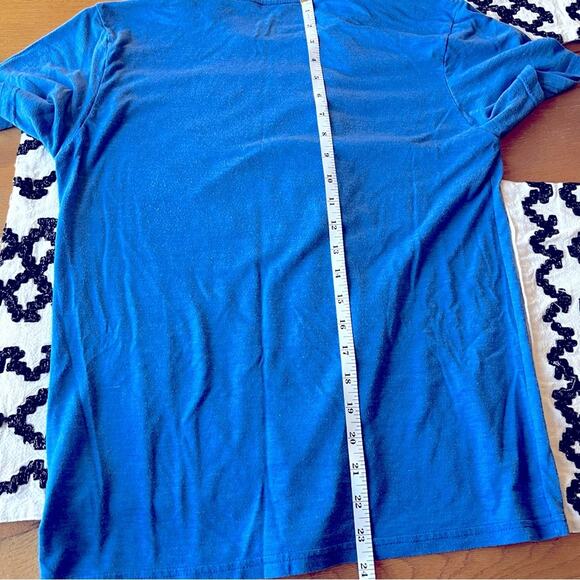 AB Repreve Yellowstone National Park Hiking Boot Blue Graphic Tee shirt small S - Picture 6 of 7